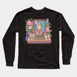 Video Gamer Cute Bunny Girl with Florals Flemish Giant Video Gamer Girlfriend Long Sleeve T-Shirt